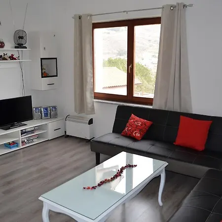 Nina Apartment *